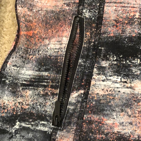 Lululemon jacket - Picture 3 of 7